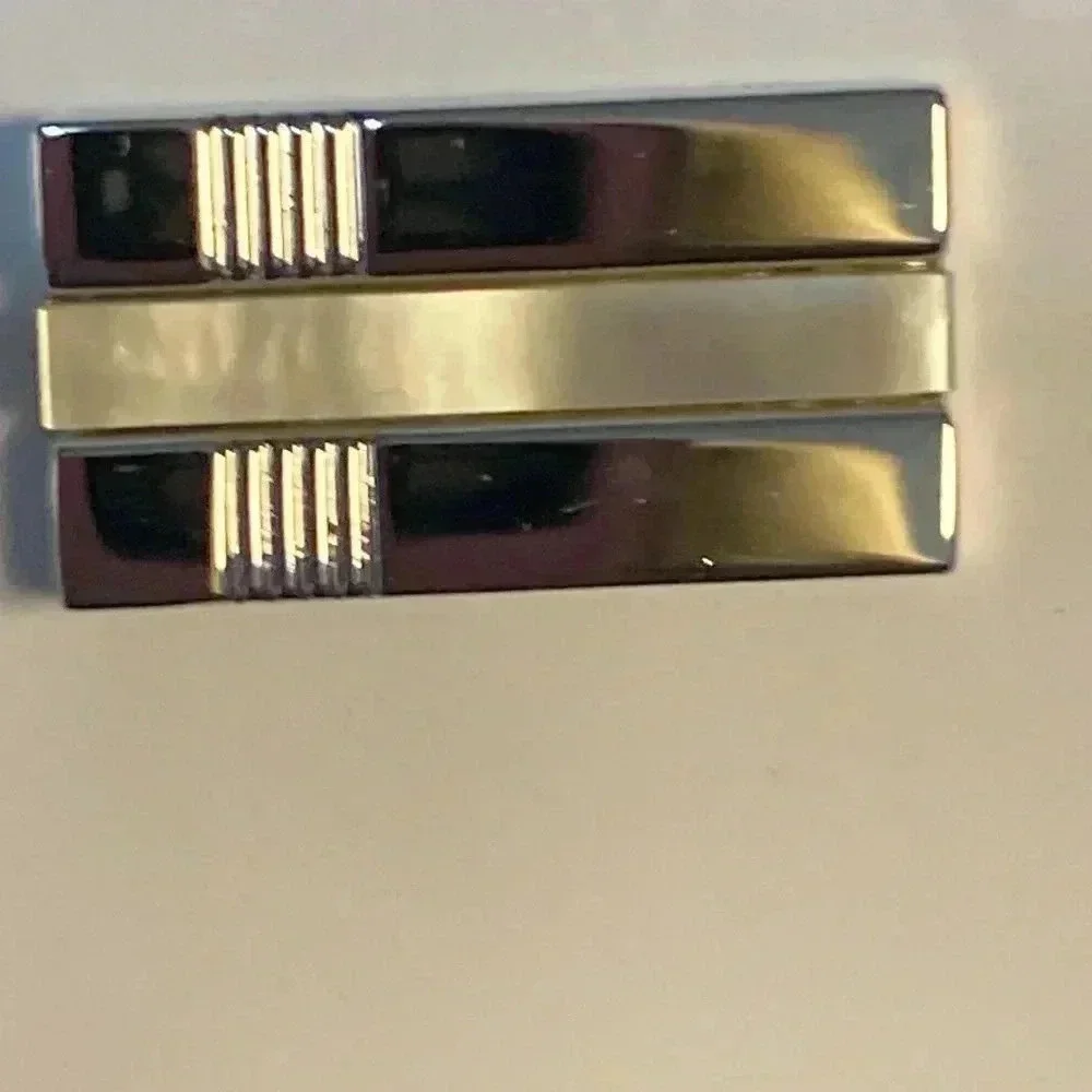 NEW M COLLECTION BY MICHAEL STRAHAN‎ BLACK AND SILVER CUFF LINKS